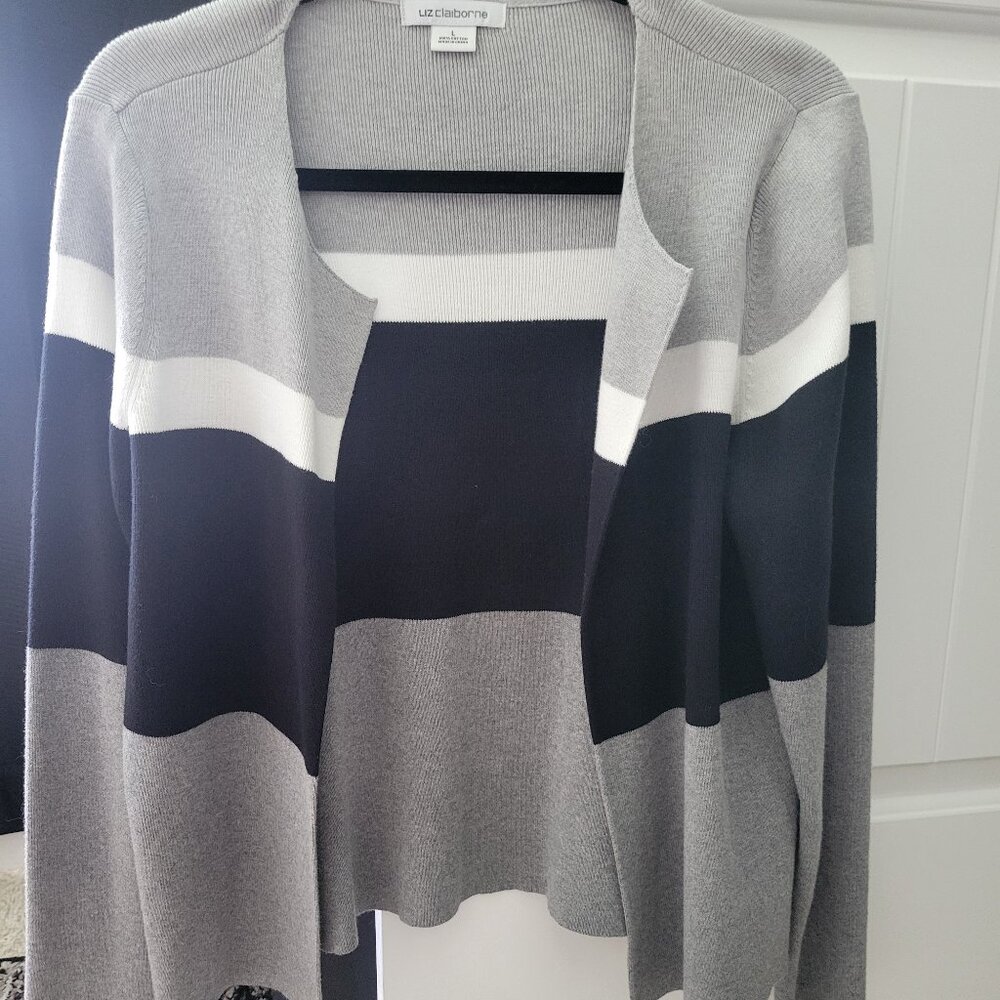 Multi Color- Gray, White, Black- Long Sleeve Sweater New With Tags Large